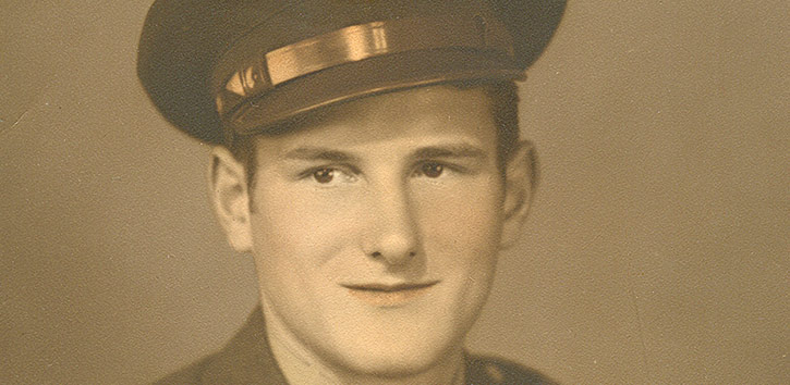 Reproduce an antique photo of a loved one.